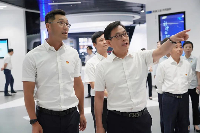 学党史 创控集团党委·昆山xk星空(中国)党总支举办理论学习中心组(扩大)联学活动-6.jpg